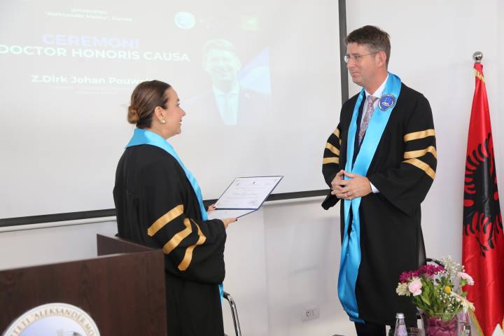 President Hanze UAS 'Doctor Honoris Causa' at Alexander Moisiu University